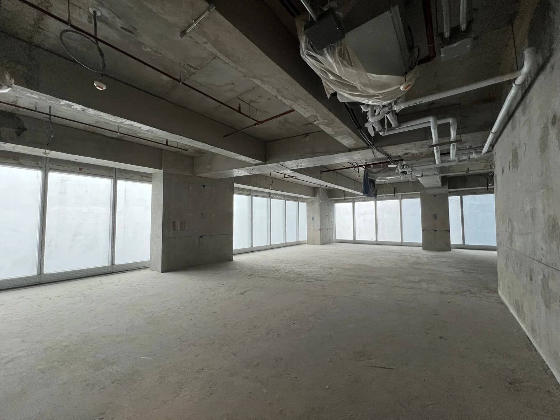 One Shang Central Manila | 1247sqm Office Space for Rent in Mandaluyong City