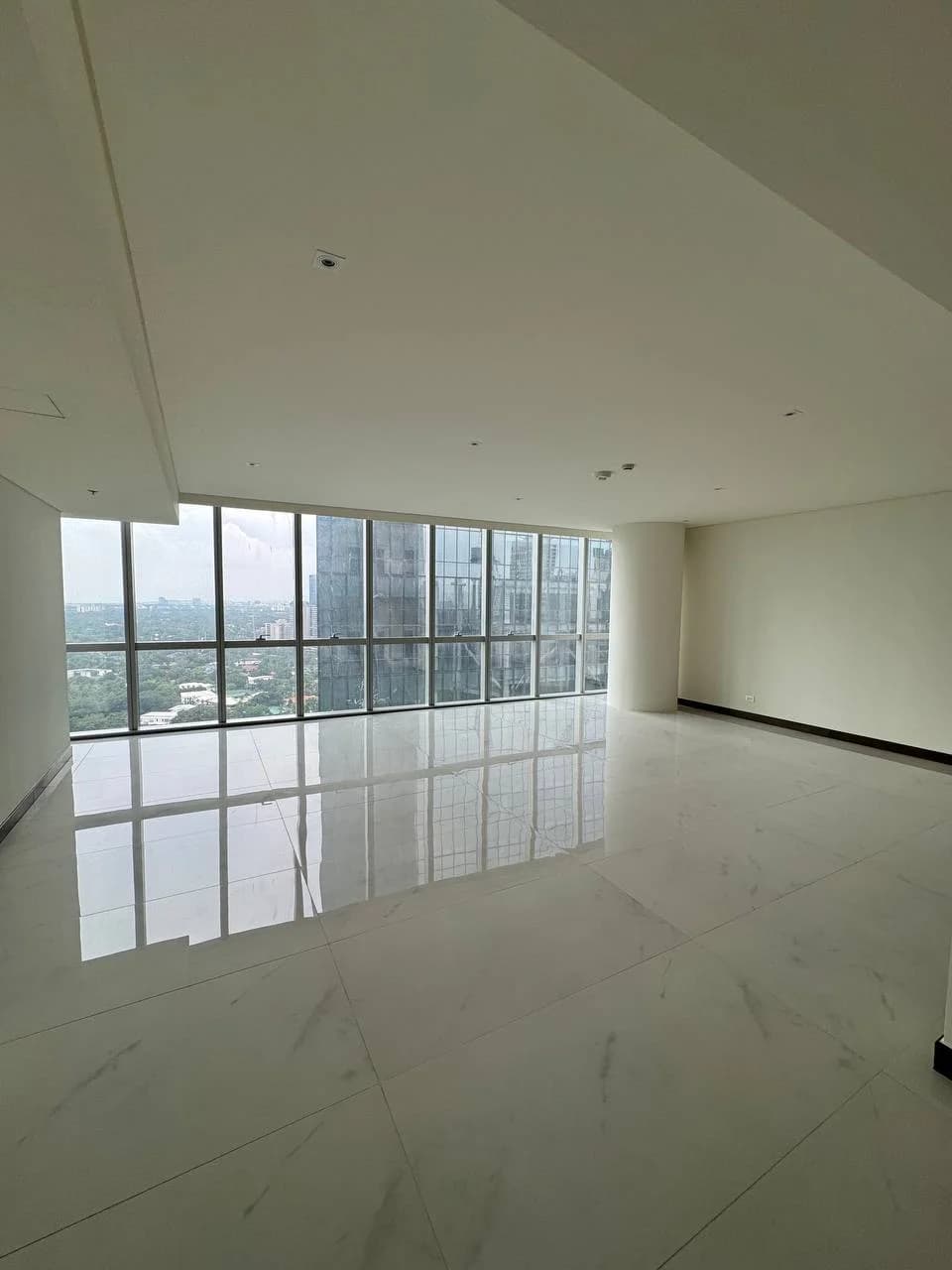Park Central Towers | 2BR 200sqm Condo for Rent in Makati City