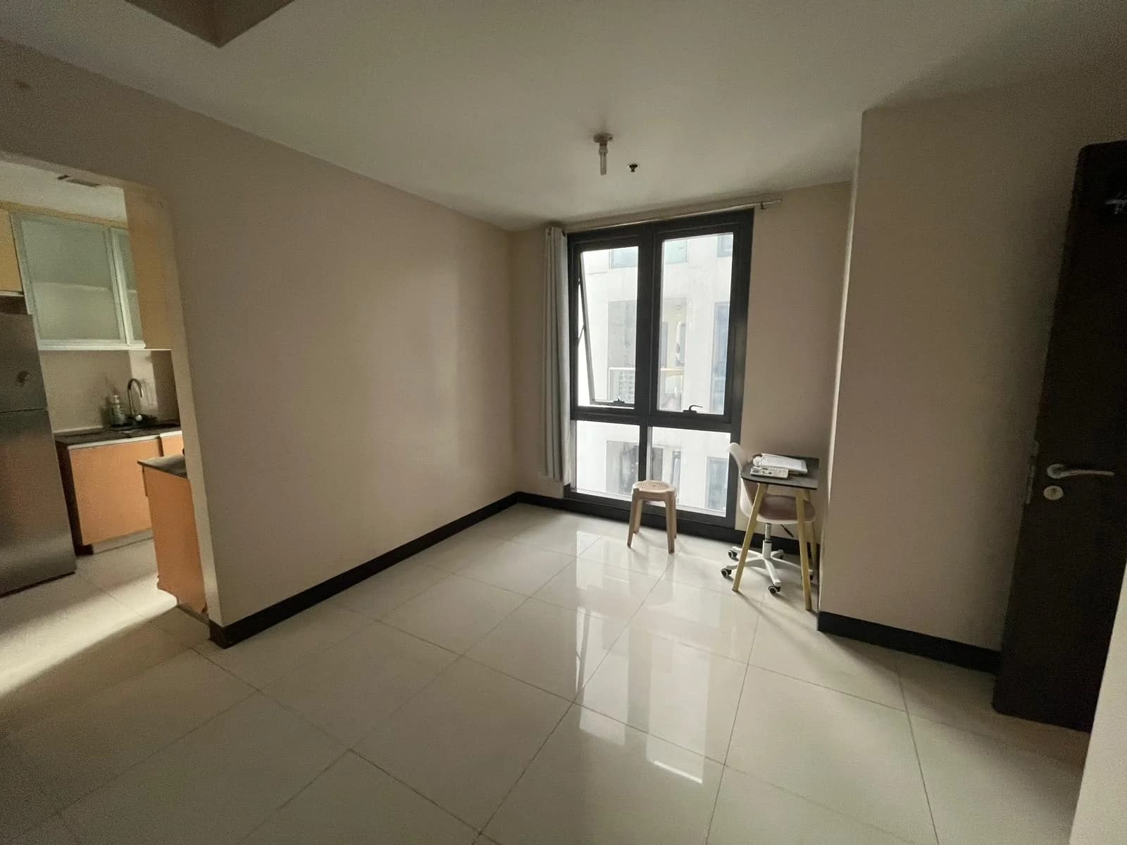 Greenbelt Hamilton | 2BR 55sqm Condo for Sale in Makati City - Legazpi Village