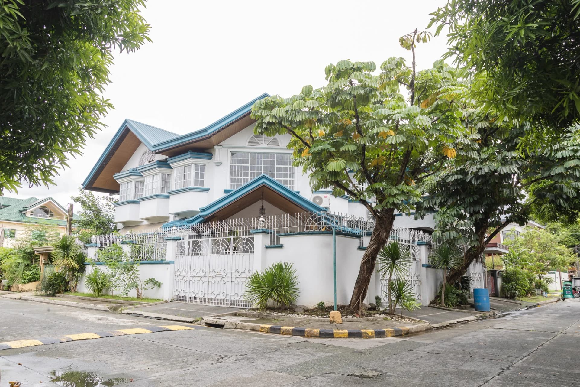 Vista Verde Executive Village | 3BR 300sqm House & Lot for Rent in Rizal