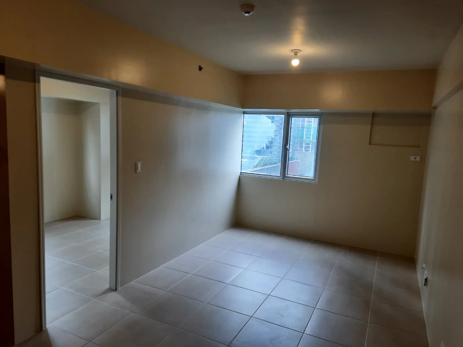 Avida Turf | 1BR 39sqm Condo for Sale in Taguig City - Bgc