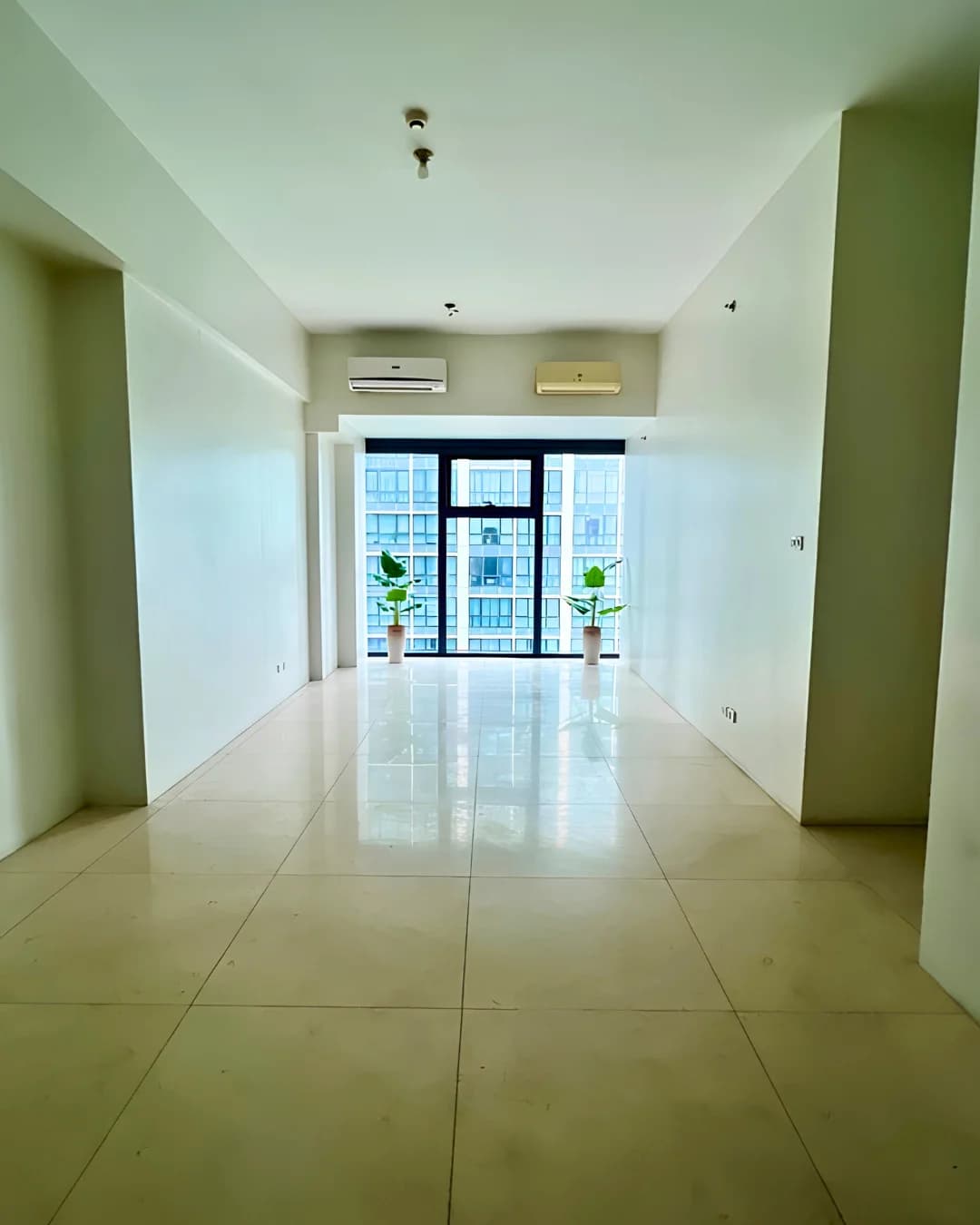 Grand Hyatt | 3BR 133sqm Condo for Sale in Taguig City - Bgc