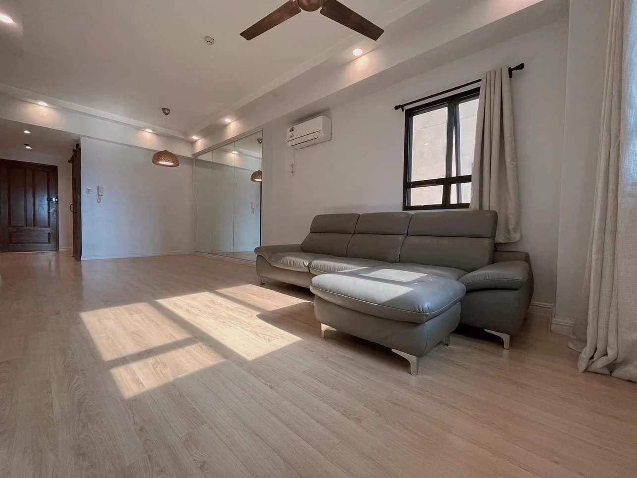 Penhurst Parkplace | 3BR 94sqm Condo for Rent in Taguig City - Bgc