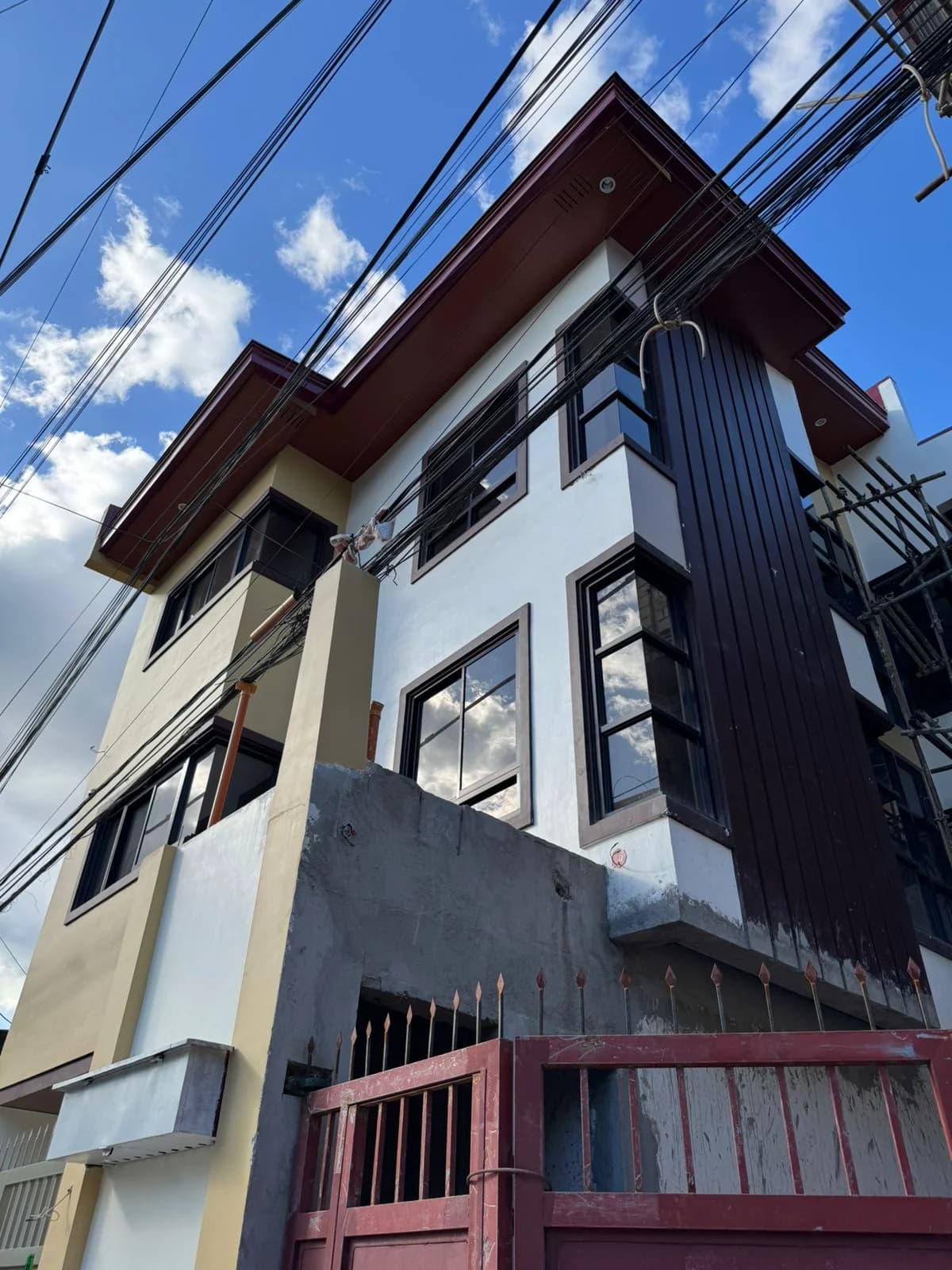 Barangay Fairview | 3BR 47sqm Condo for Sale in Quezon City