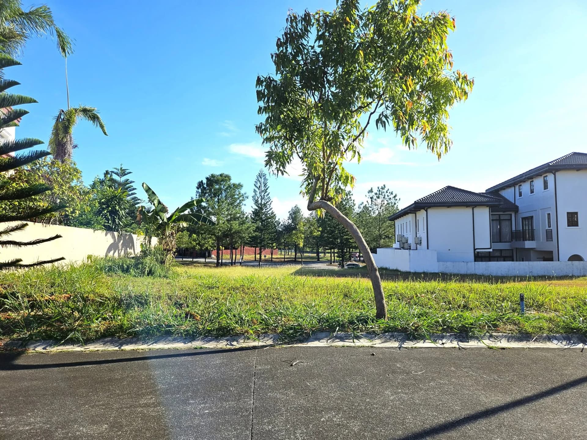 Portofino South | Lot for Sale in Las Piñas City