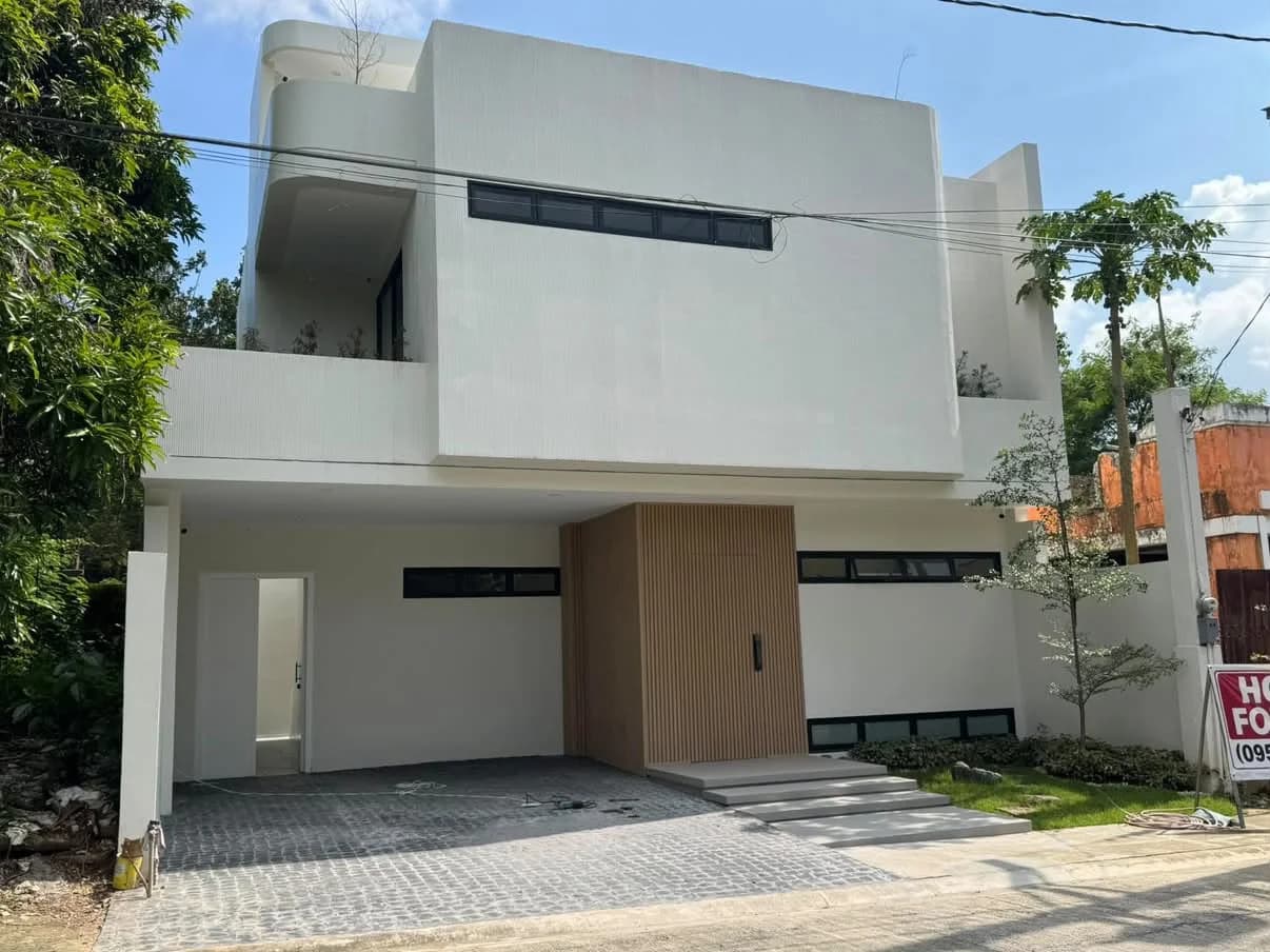 Mission Hills | 4BR 200sqm House & Lot for Sale in Rizal