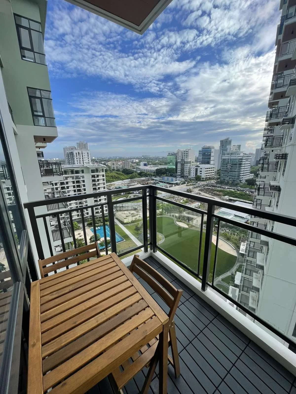 Viento At Cerca | 3BR 102sqm Condo for Rent in Las Piñas City