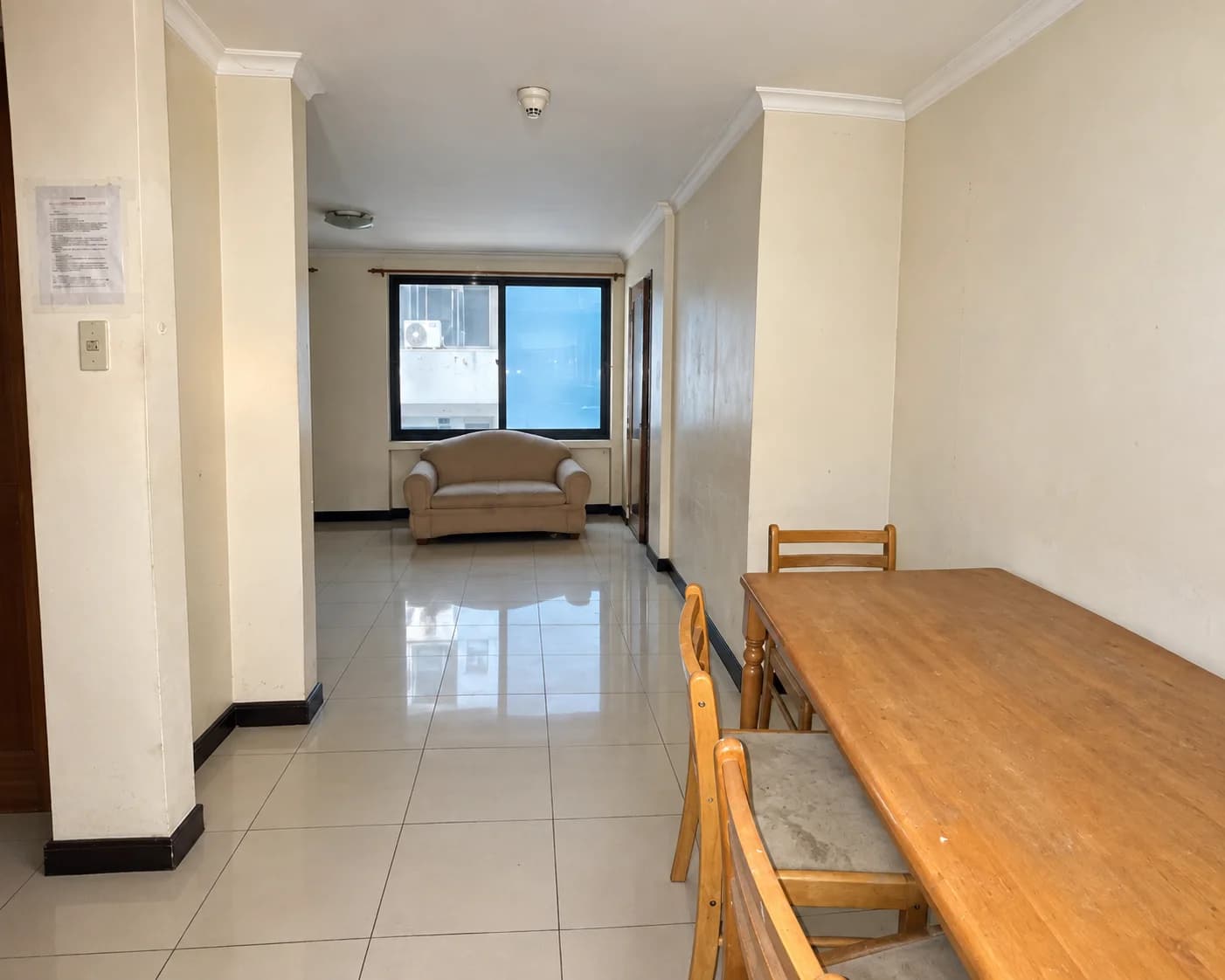 West Of Ayala Condominium | 1BR 38sqm Condo for Sale in Makati City