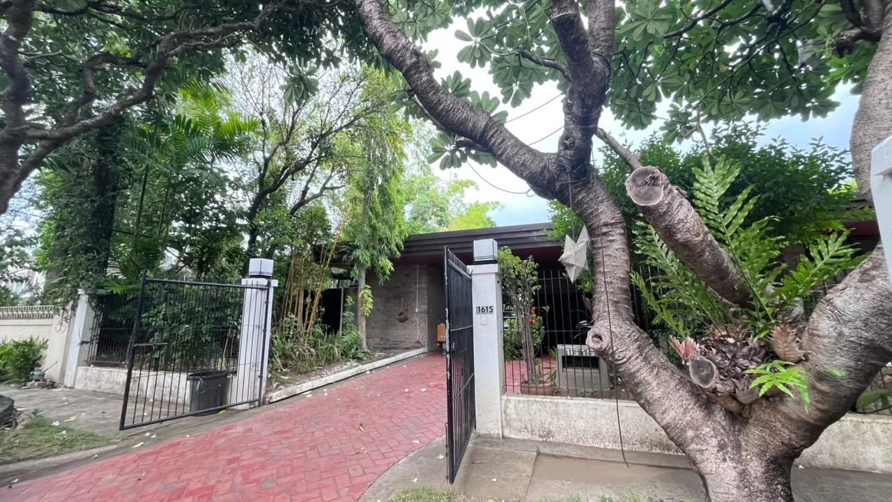 Dasmariñas Village | 4BR House & Lot for Rent in Makati City
