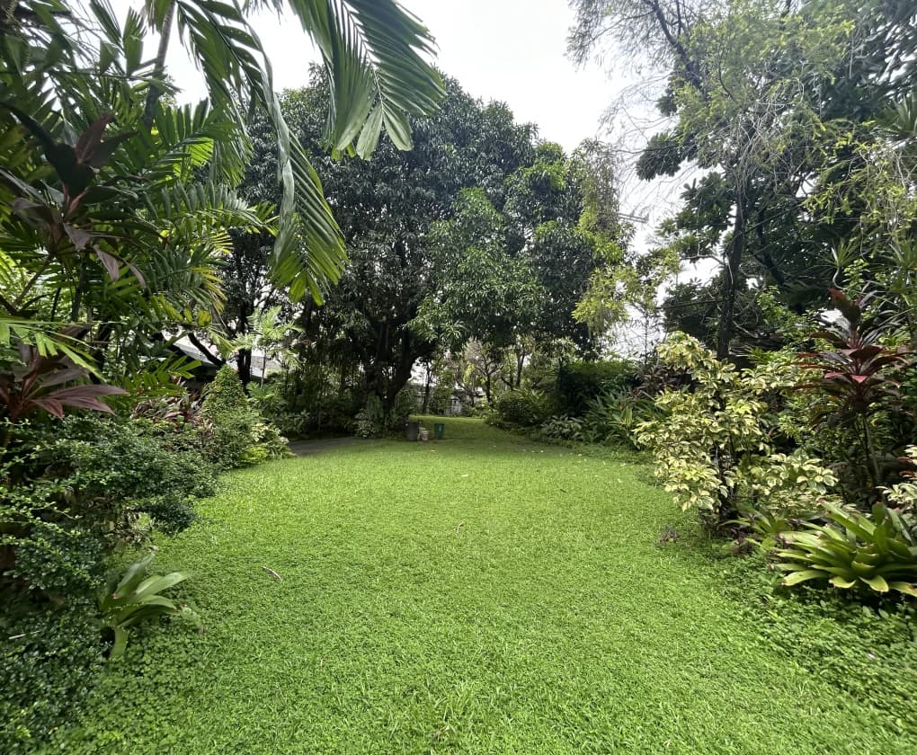 Rolling Hills | 5BR House & Lot for Sale in Quezon City