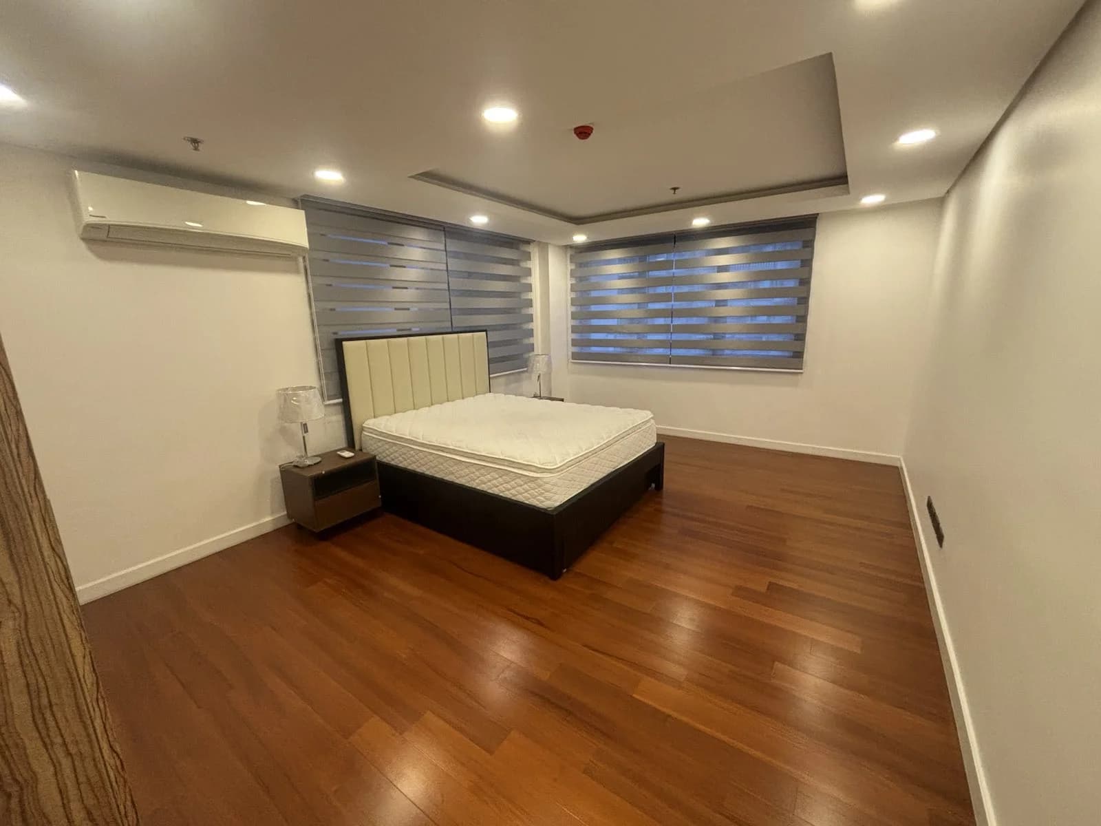 Skyline Premier | 1BR 64sqm Condo for Rent in Quezon City