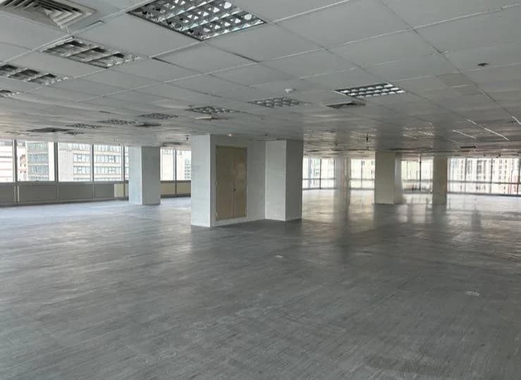 The World Centre | 740sqm Office Space for Rent in Makati City - Salcedo Village