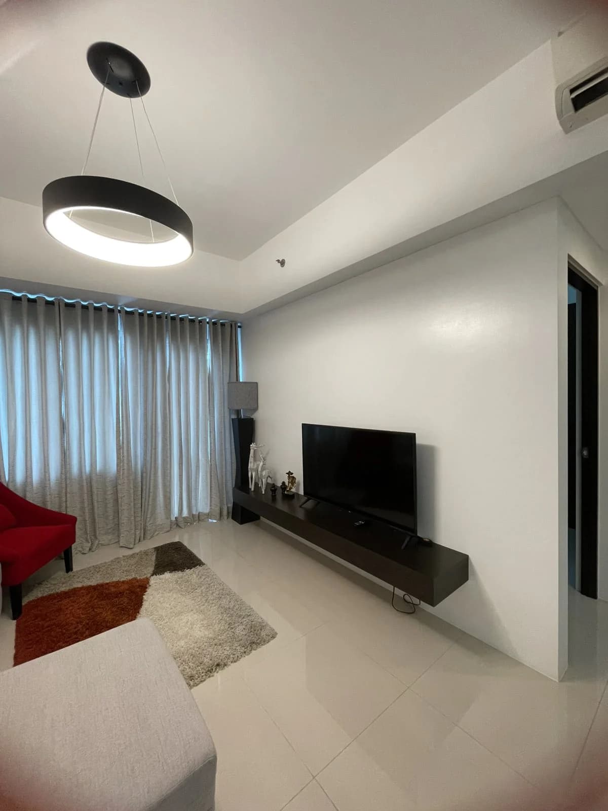 Bristol At Parkway Place | 1BR 54sqm Condo for Rent in Muntinlupa City