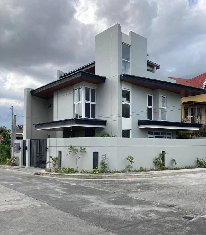 Cainta Greenland Executive Subdivision | 5BR 270sqm House & Lot for Sale in Rizal