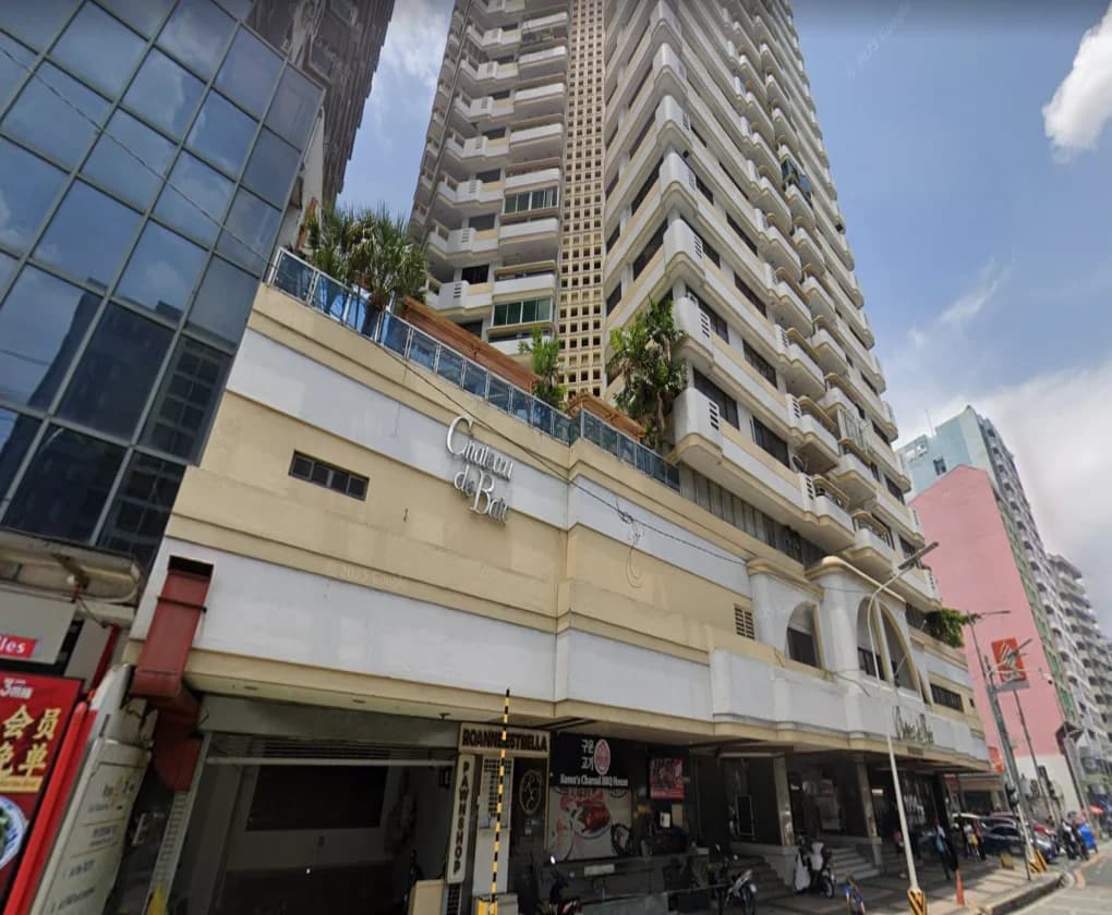 Chateau De Baie | 203sqm Commercial Space for Sale in Parañaque City