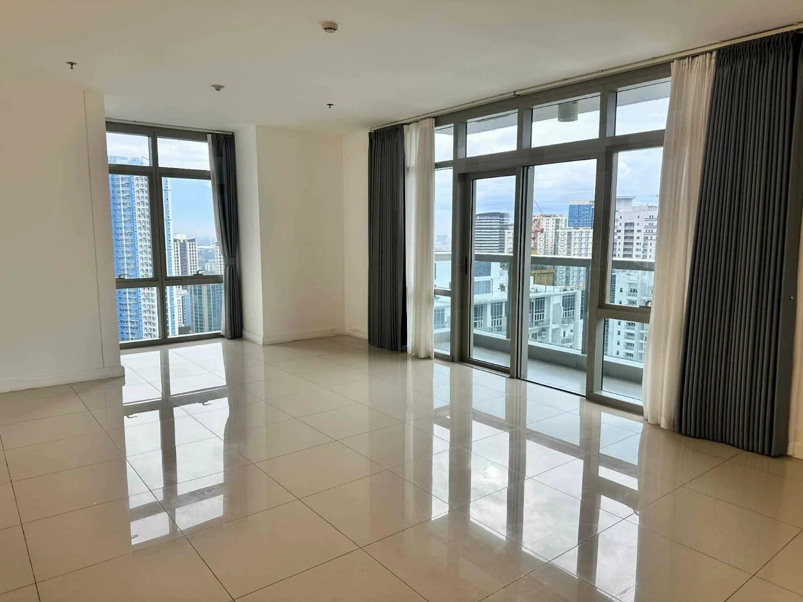 West Gallery Place | 2BR 127sqm Condo for Rent in Taguig City - Bgc