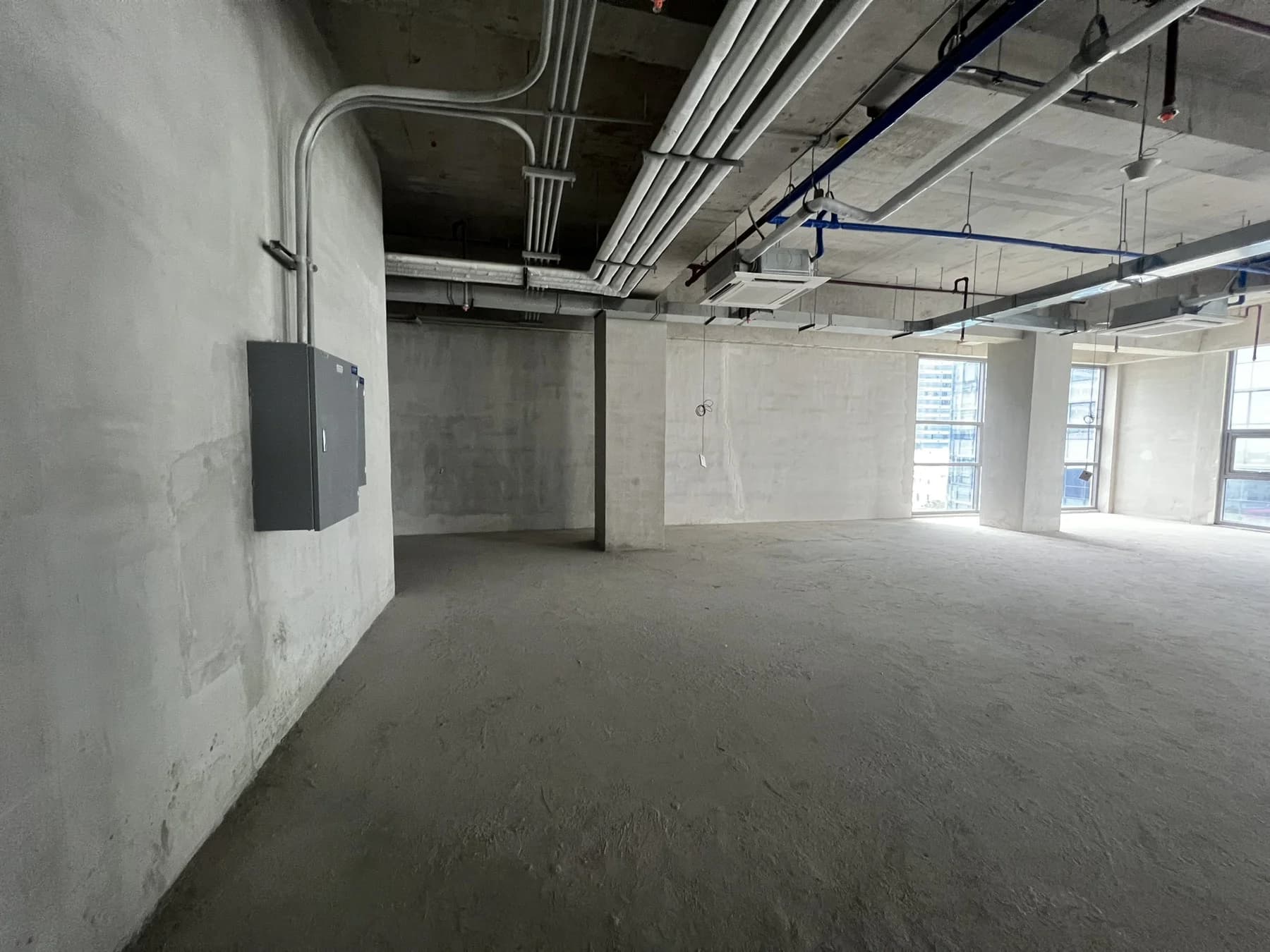 Sennett Corporate Center | 181sqm Office Space for Rent in Taguig City - Bgc