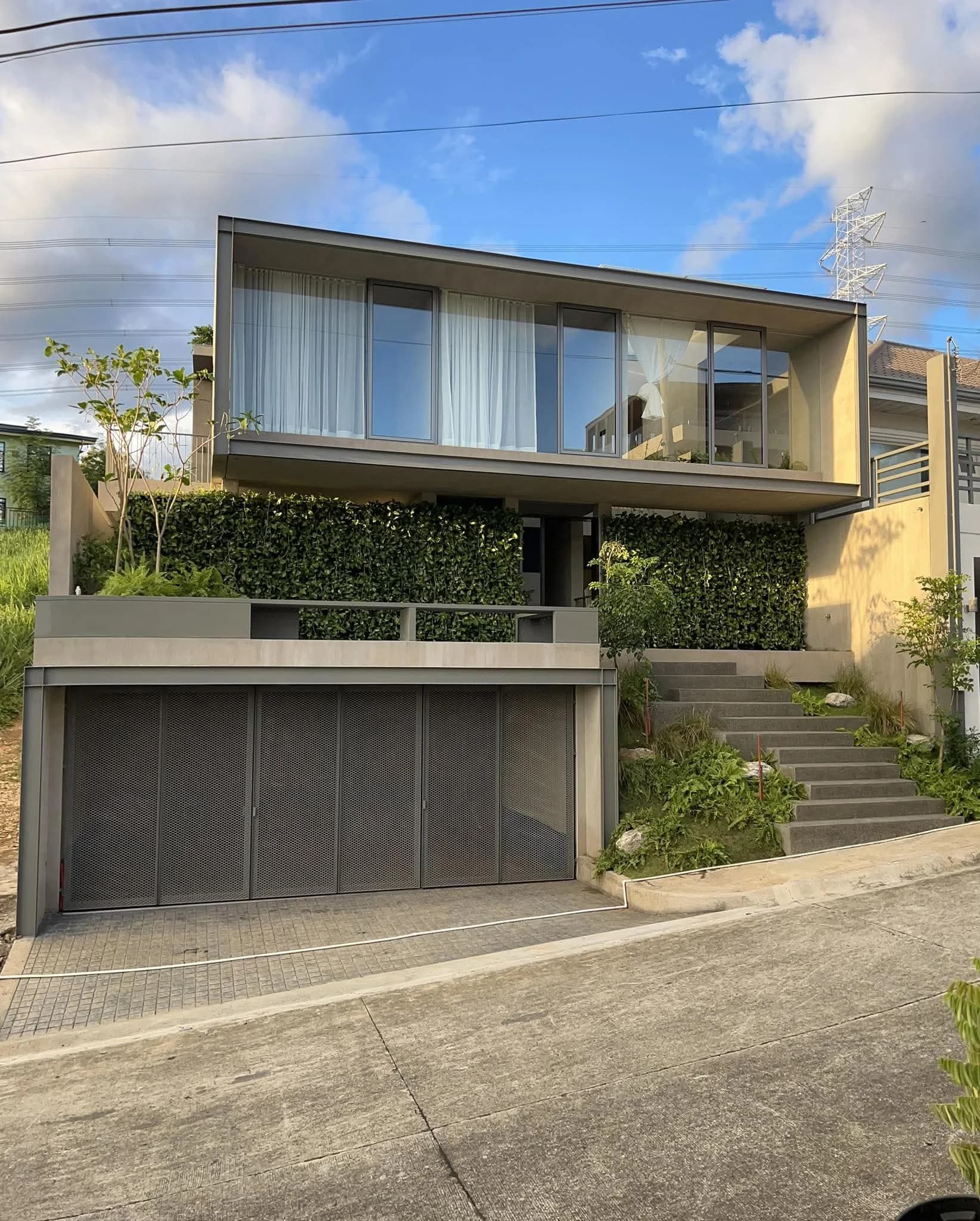 Highlands Pointe Terraces, Havila | 4BR 363sqm House & Lot for Sale in Rizal
