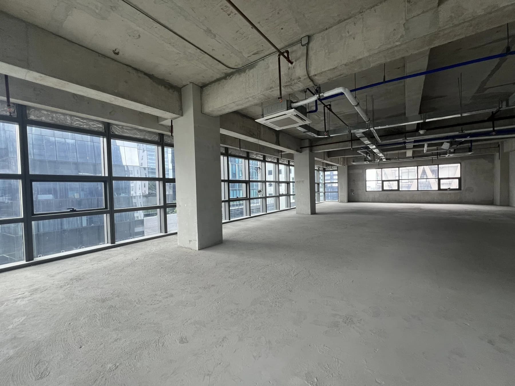 Sennett Corporate Center | 681sqm Office Space for Rent in Taguig City - Bgc