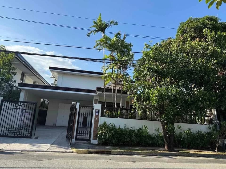 Magallanes Village | 4BR 280sqm House & Lot for Rent in Makati City