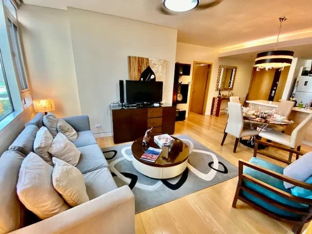 Park Terraces | 2BR 115sqm Condo for Sale in Makati City - Legazpi Village