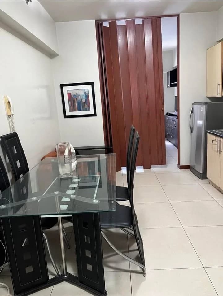 The Columns | 1BR 39sqm Condo for Rent in Makati City - Legazpi Village