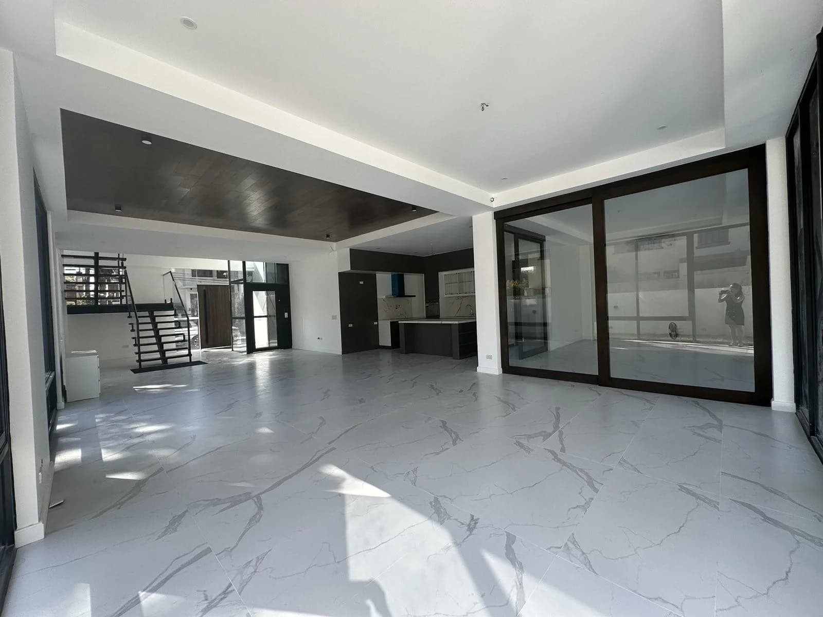 Hillsborough | 7BR 700sqm House & Lot for Sale in Muntinlupa City