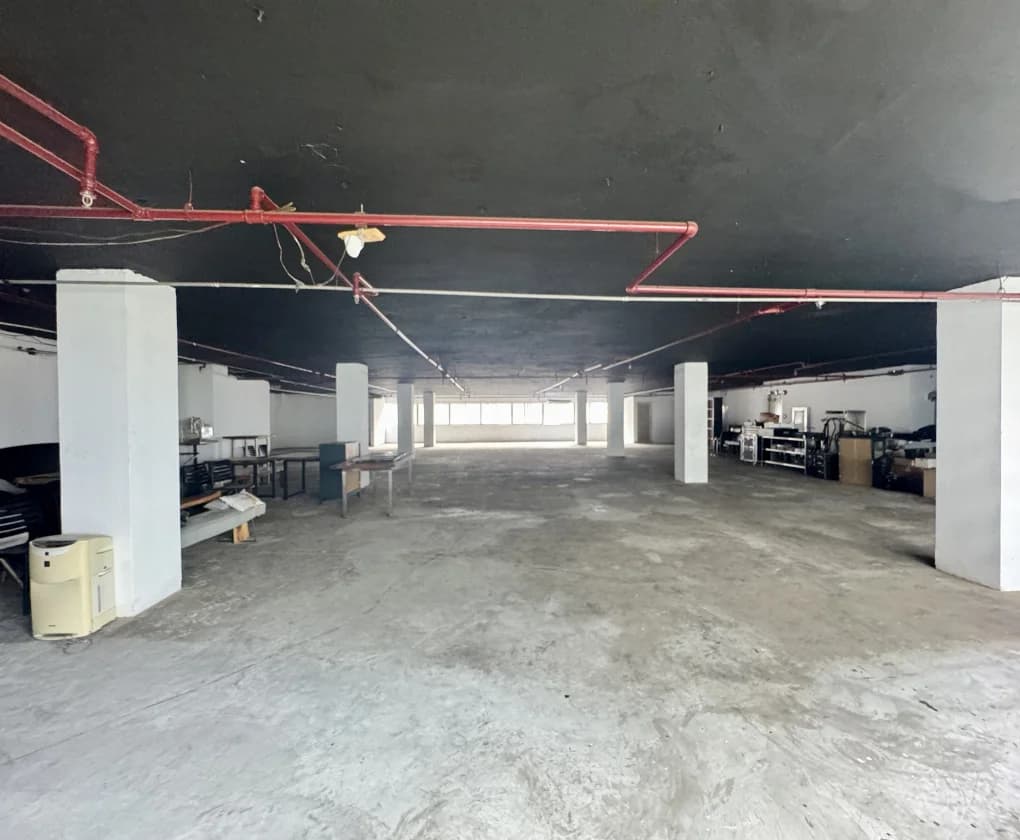 Salamin Building - Salcedo Street | 580sqm Office Space for Rent in Makati City - Legazpi Village