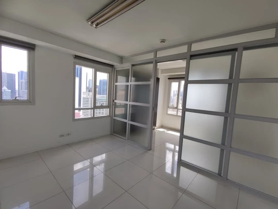 Senta Condominium | 1BR 38sqm Condo for Sale in Makati City