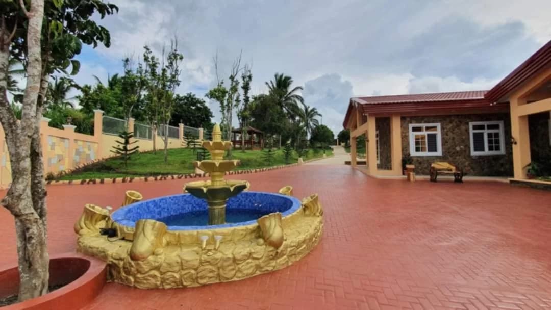 Tagaytay City | 5BR 650sqm House & Lot for Sale in Tagaytay City