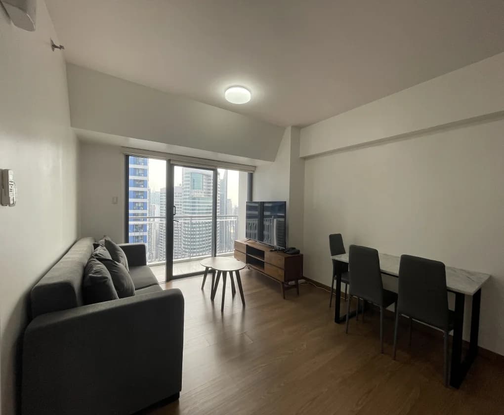The Rise | 3BR 73sqm Condo for Sale in Makati City