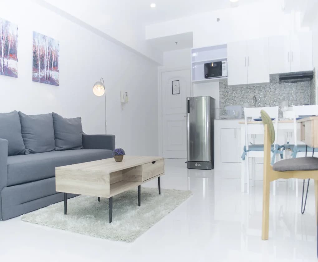 Bsa Suites | Studio 43sqm Condo for Sale in Makati City - Legazpi Village
