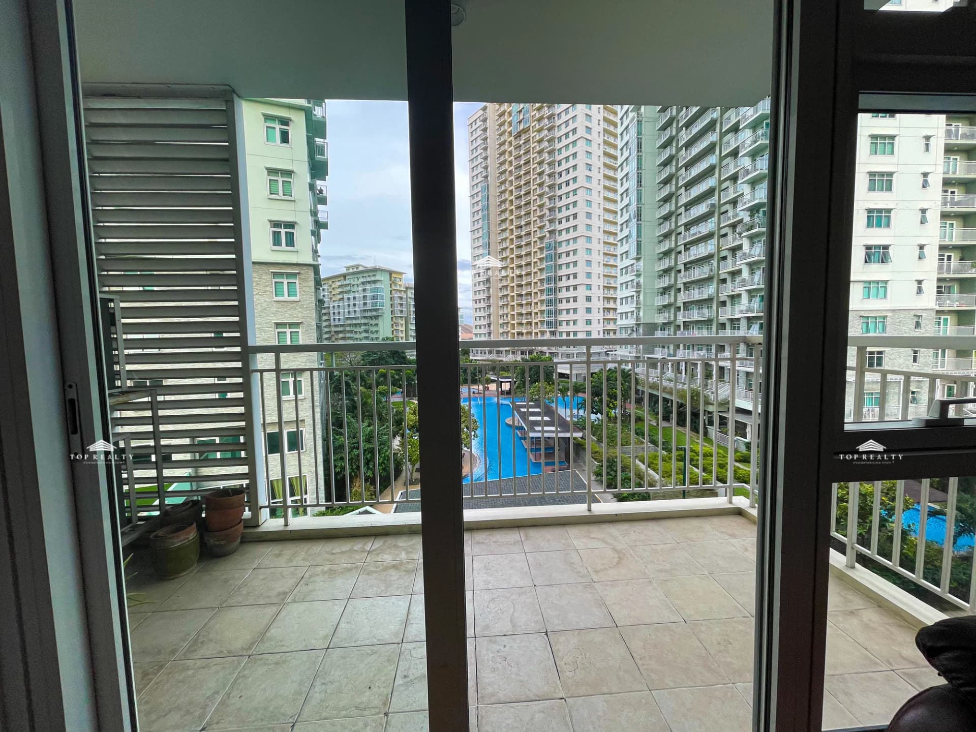 Two Serendra | 3BR 125sqm Condo for Sale in Taguig City - Bgc