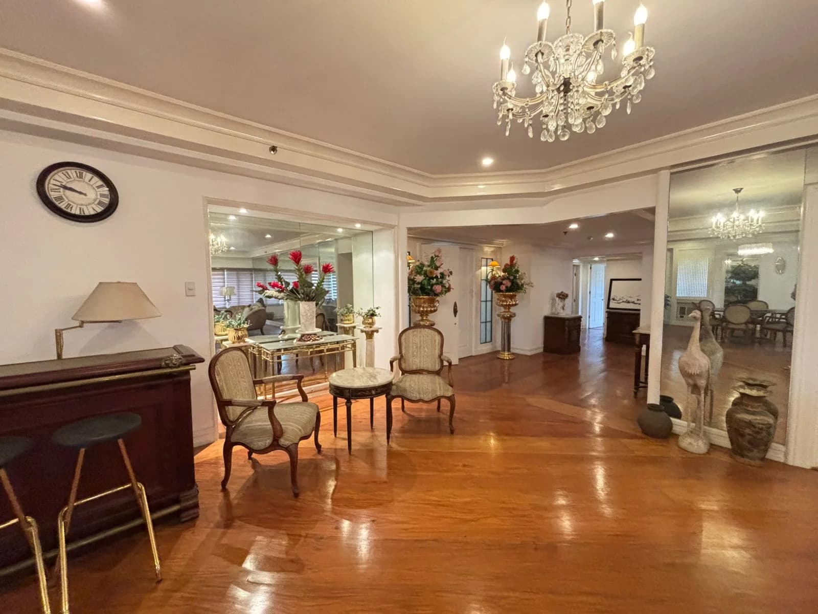 Twin Towers | 2BR 271sqm Condo for Sale in Makati City