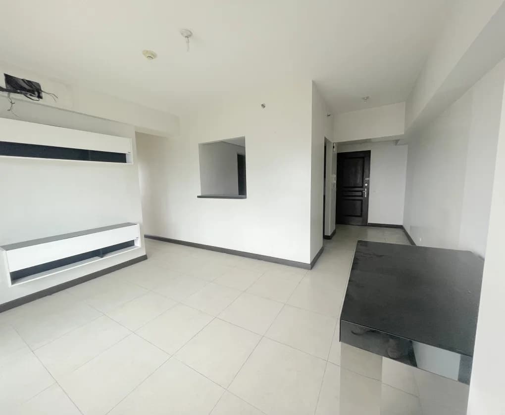 Two Serendra | 2BR 85sqm Condo for Sale in Taguig City - Bgc
