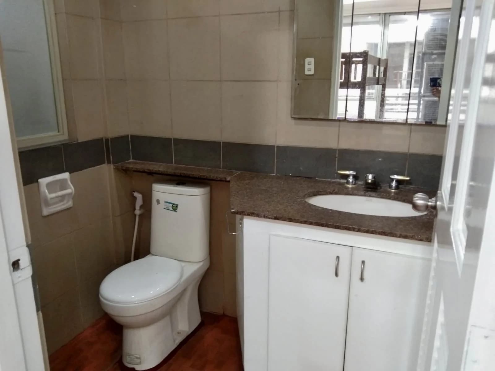 Easton Place | 2BR 126sqm Condo for Sale in Makati City - Salcedo Village
