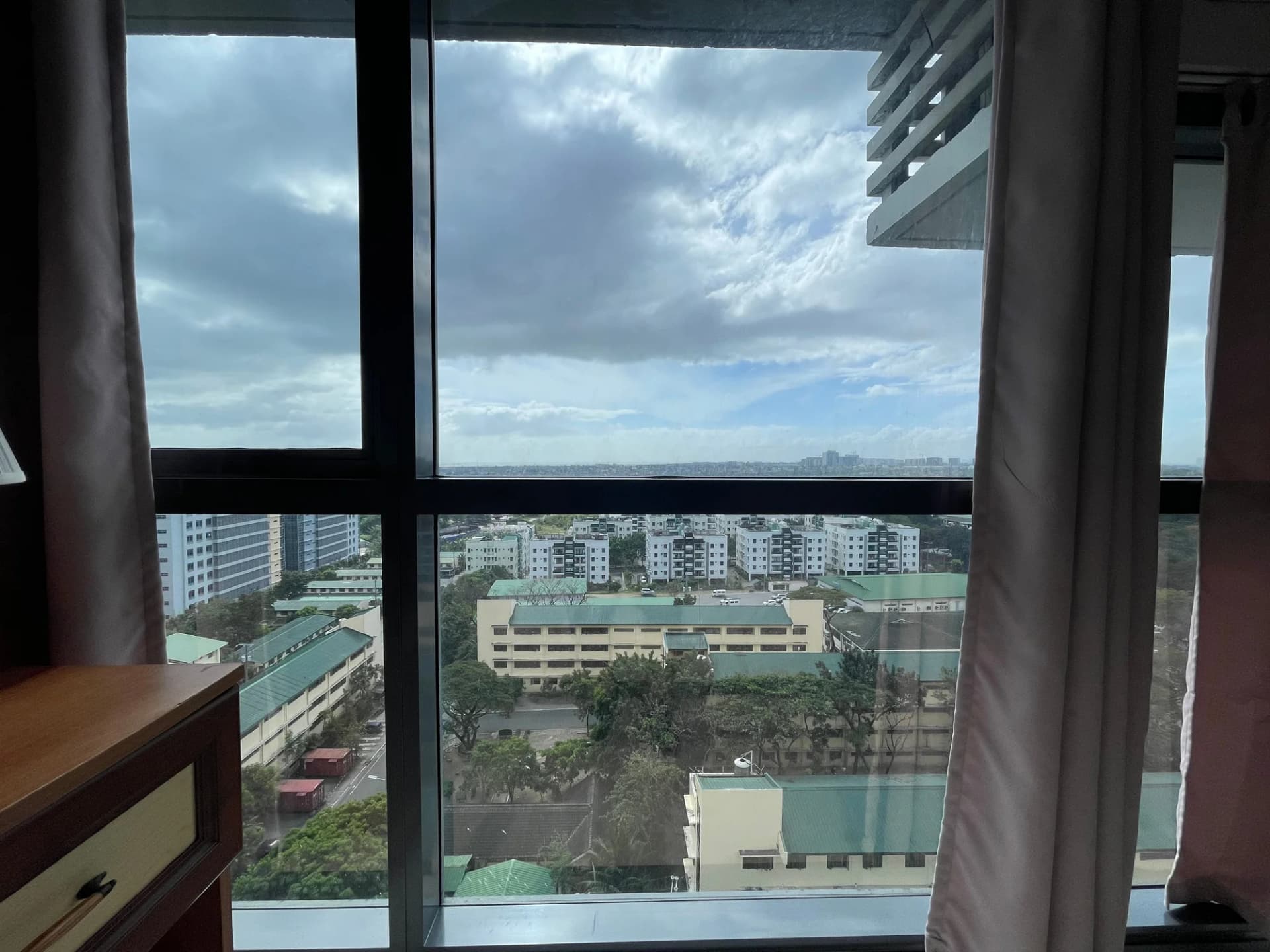 Viceroy | Studio 26sqm Condo for Sale in Taguig City - Bgc