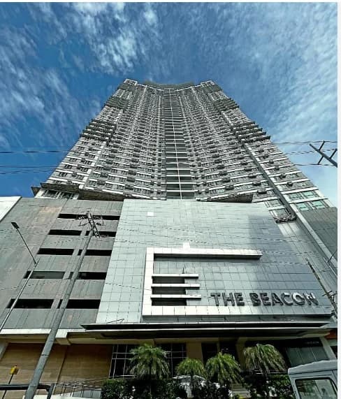 The Beacon Makati | 1BR 42sqm Condo for Sale in Makati City - Legazpi Village
