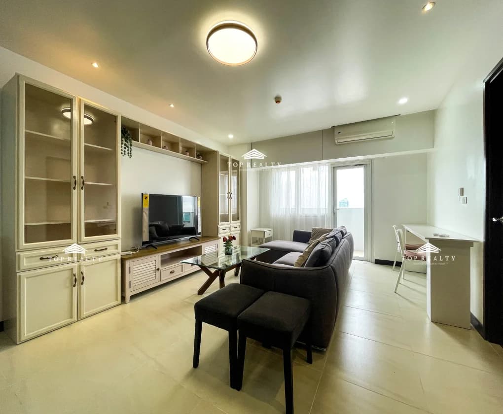 Royalton | 2BR 110sqm Condo for Sale in Pasig City