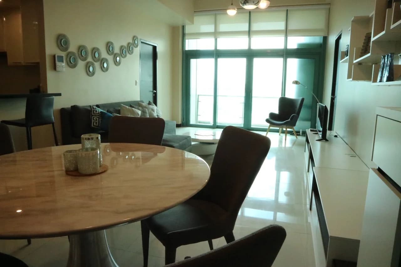8 Forbestown Road | 2BR 100sqm Condo for Sale in Taguig City - Bgc