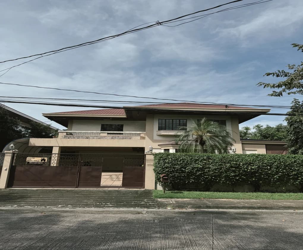 Ayala Alabang Village | 4BR 306sqm House & Lot for Sale in Muntinlupa City