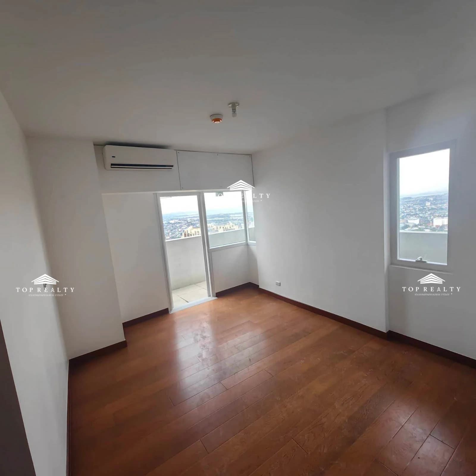 Royalton Capitol Commons | 2BR 102sqm Condo for Sale in Pasig City